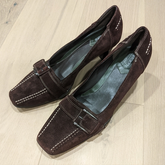 Y2K brown suede square toe heels - Picture 1 of 13